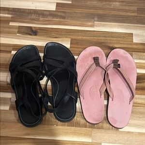 Women's Timberland Black Sandals and Rainbow Pink Flip-Flops bundle! Like new!